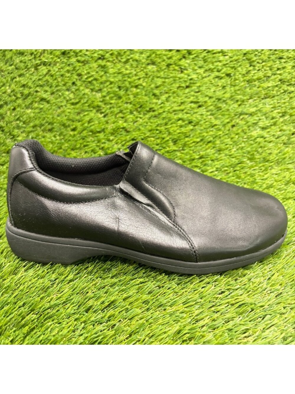 Genuine Grip 410 Womens Size 8.5D Black Leather Slip-Resistant Safety Work Shoes